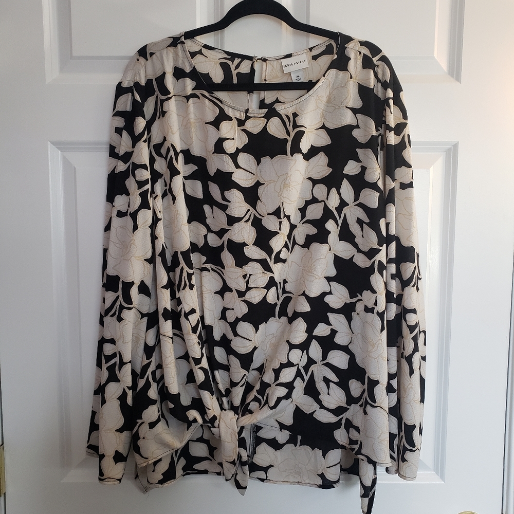 Ava & Viv Black and Cream Blouse